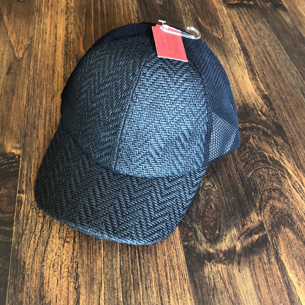 NWT Baseball Cap Straw, Adjustable in Black